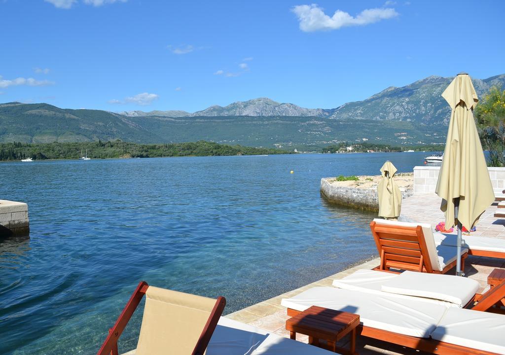 Apartments Harmonia Tivat Exteriör bild